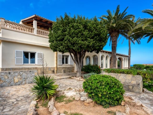 4 soveværelse Villa til salg i Cala Murada, Manacor - € 1.130.000 (Ref: 8935390)