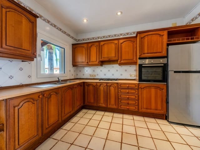 4 soveværelse Villa til salg i Cala Murada, Manacor - € 1.130.000 (Ref: 8935390)