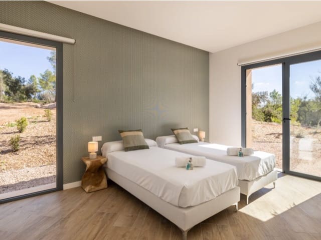 4 chambre Finca/Maison de Campagne à vendre à Sencelles avec piscine - 2 300 000 € (Ref: 8941586)