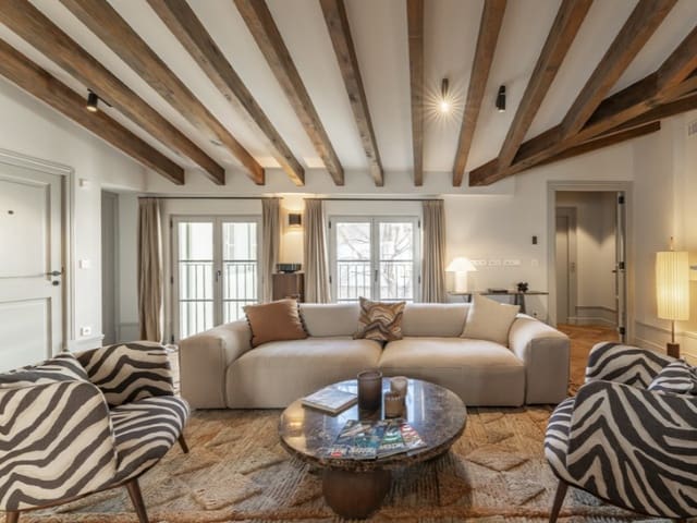 3 bedroom Apartment for sale in El Sindicat, Palma de Mallorca - € 2,590,000 (Ref: 8947509)