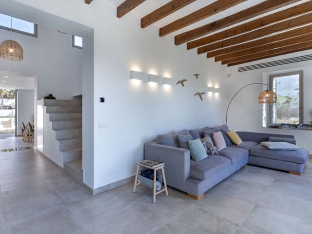 4 soveværelse Villa til salg i Calvià Pueblo, Calvià med swimmingpool garage - € 1.980.000 (Ref: 8947511)