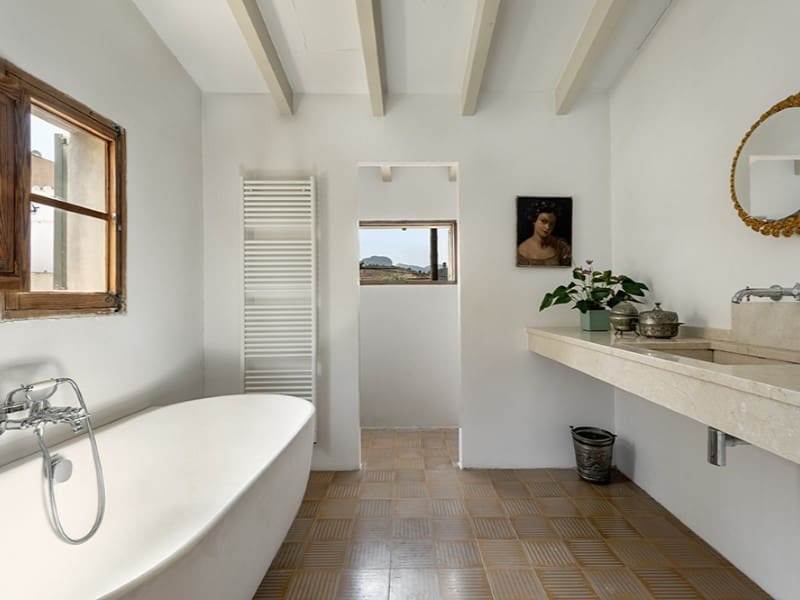 5 soveværelse Villa til salg i Binissalem med swimmingpool - € 1.980.000 (Ref: 8947512)