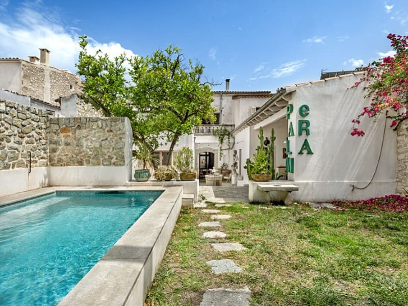 5 soveværelse Villa til salg i Binissalem med swimmingpool - € 1.980.000 (Ref: 8947512)