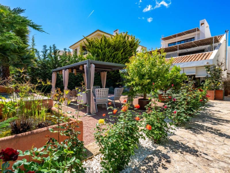 4 bedroom Villa for sale in Portocolom with pool garage - € 2,600,000 (Ref: 8957920)