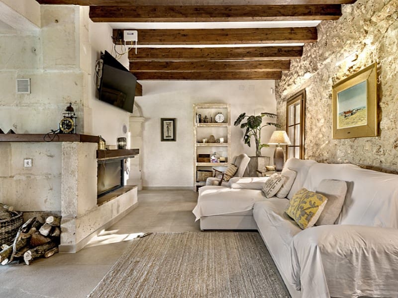 5 soveværelse Finca/Landehus til salg i Llubi med swimmingpool - € 2.300.000 (Ref: 8957921)