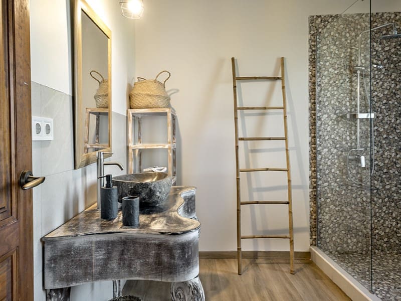 5 soveværelse Finca/Landehus til salg i Llubi med swimmingpool - € 2.300.000 (Ref: 8957921)