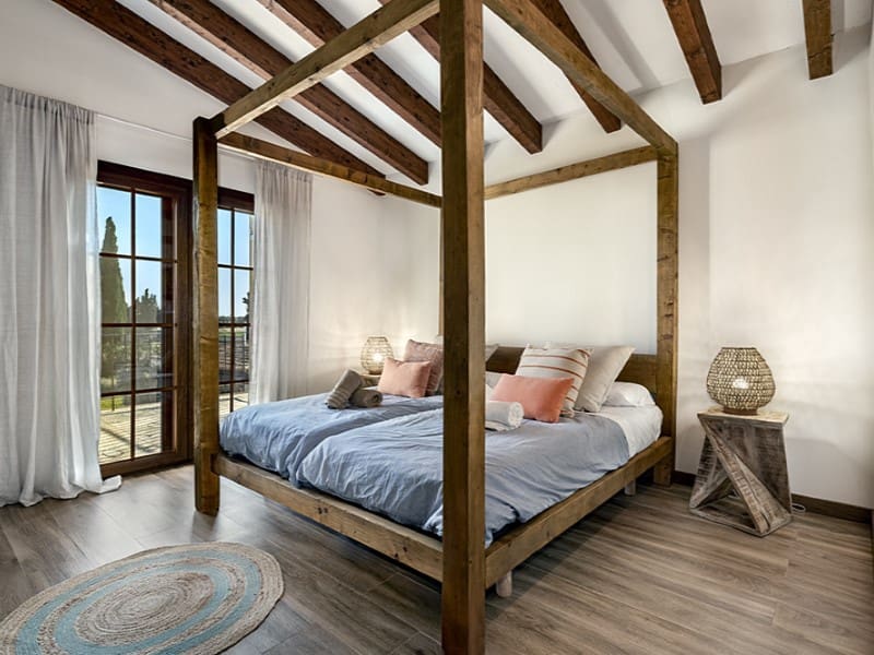 5 soveværelse Finca/Landehus til salg i Llubi med swimmingpool - € 2.300.000 (Ref: 8957921)