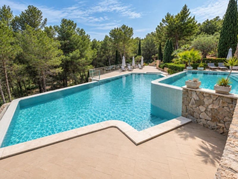 2 bedroom Apartment for sale in Sol de Mallorca with pool garage - € 750,000 (Ref: 8972656)