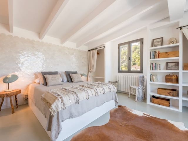 3 soveværelse Finca/Landehus til salg i Puerto de Soller / Port de Soller, Sóller med swimmingpool garage - € 2.150.000 (Ref: 8972659)