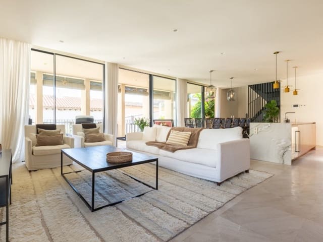 5 soverom Villa til salgs i El Terreno, Palma de Mallorca med svømmebasseng garasje - € 2 950 000 (Ref: 8976477)