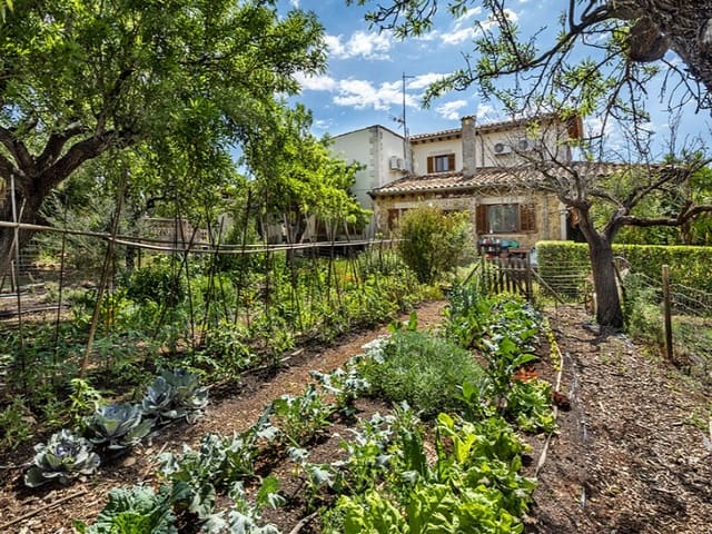 5 chambre Finca/Maison de Campagne à vendre à Santa María del Camí avec piscine garage - 1 900 000 € (Ref: 8988635)