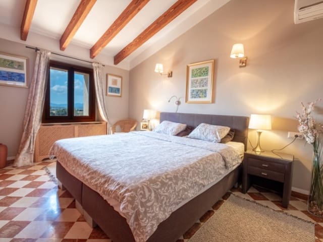 6 soverom Finca/Herregård til salgs i L'Aranjassa / S'Aranjassa, Palma de Mallorca med svømmebasseng garasje - € 2 190 000 (Ref: 9000389)