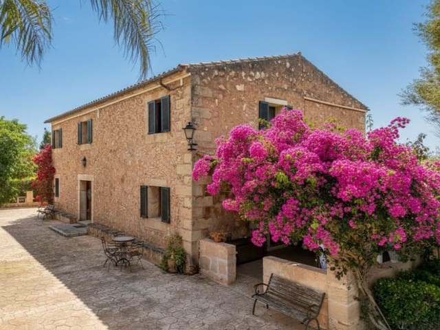 6 soverom Finca/Herregård til salgs i L'Aranjassa / S'Aranjassa, Palma de Mallorca med svømmebasseng garasje - € 2 190 000 (Ref: 9000389)