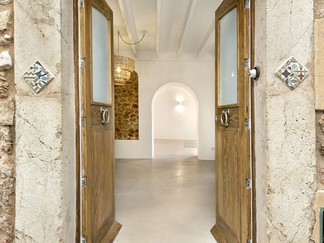 3 soverom Villa til salgs i Alaró med svømmebasseng garasje - € 1 695 000 (Ref: 9005113)