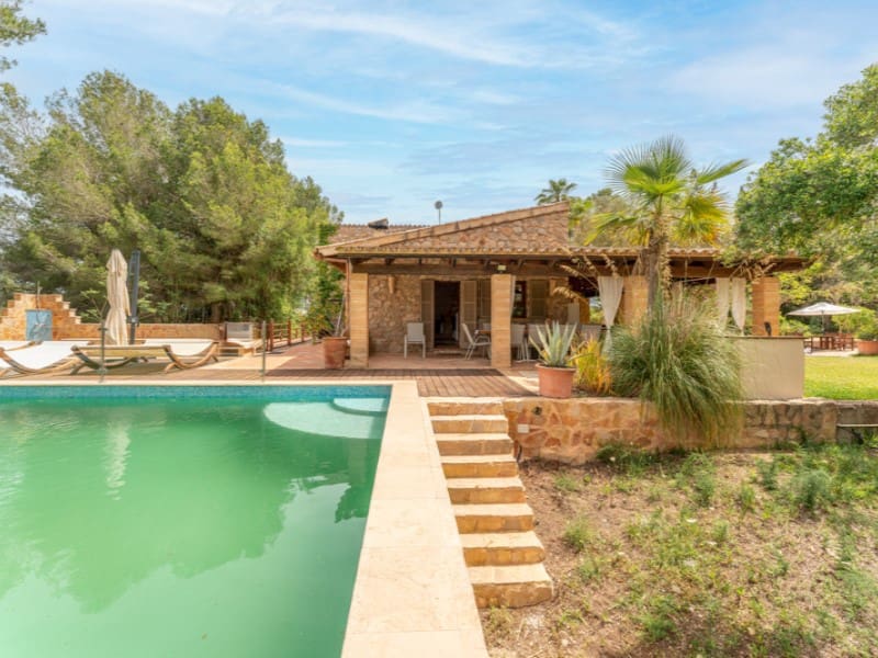 5 soveværelse Finca/Landehus til salg i Arta med swimmingpool - € 1.600.000 (Ref: 9029968)