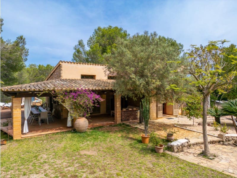 5 soveværelse Finca/Landehus til salg i Arta med swimmingpool - € 1.600.000 (Ref: 9029968)