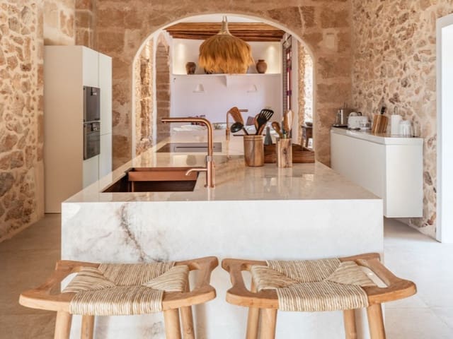 6 Zimmer Finca/Landgut zu verkaufen in Santa María del Camí mit Pool - 4.950.000 € (Ref: 9049181)