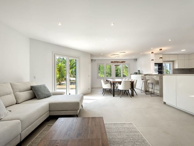 9 soveværelse Finca/Landehus til salg i Llucmajor med swimmingpool - € 3.900.000 (Ref: 9049183)