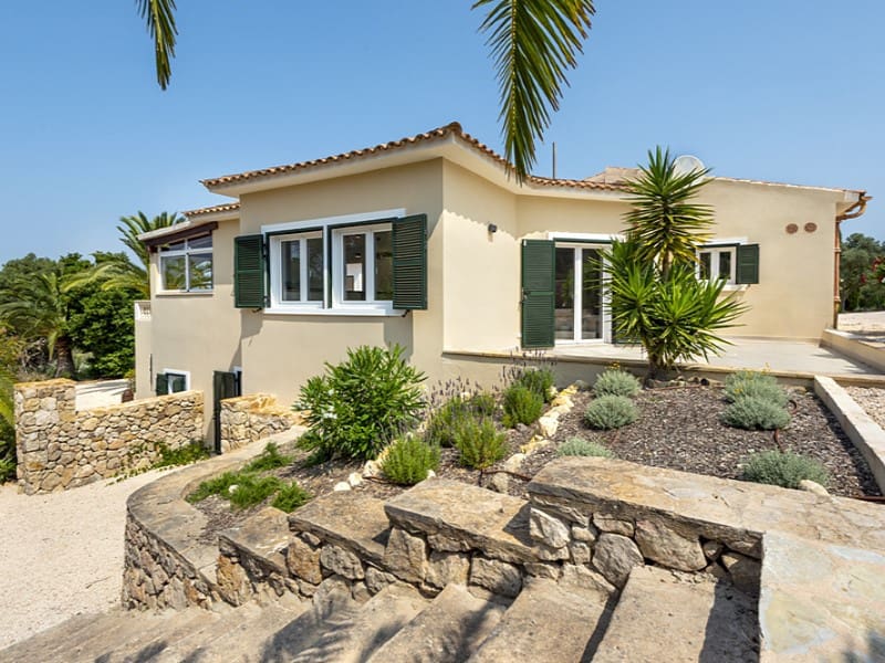 9 soveværelse Finca/Landehus til salg i Llucmajor med swimmingpool - € 3.900.000 (Ref: 9049183)