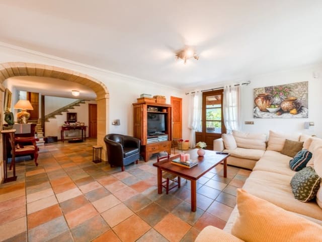 4 soverom Finca/Herregård til salgs i Alaró med svømmebasseng garasje - € 2 495 000 (Ref: 9051407)