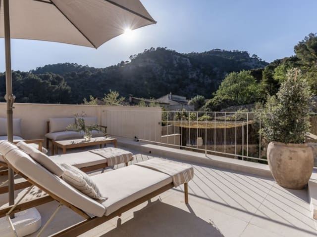 Chalet de 3 habitaciones en Caimari, Selva en venta con piscina - 1.250.000 € (Ref: 9051408)