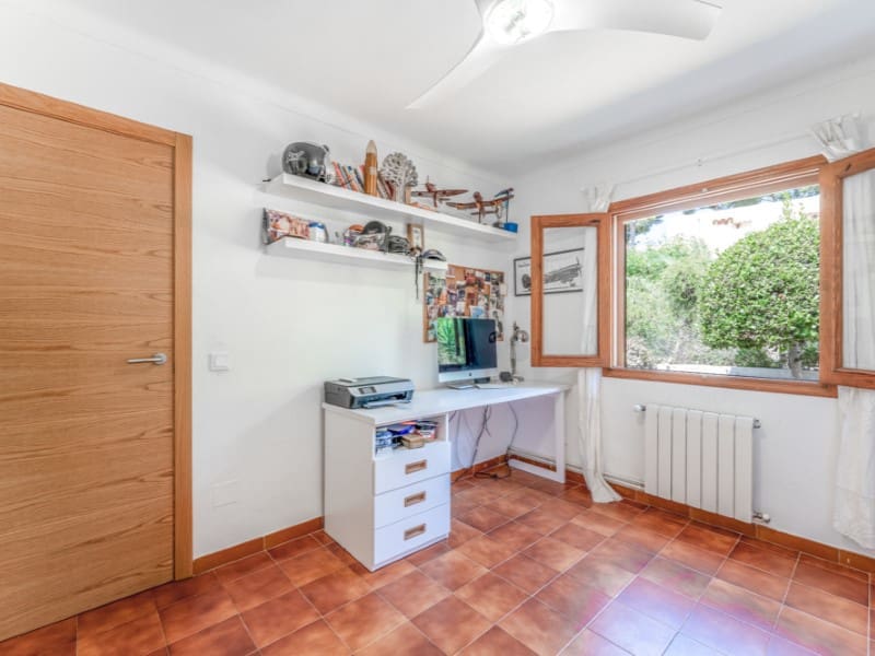 4 bedroom Villa for sale in Santa Ponsa with pool garage - € 1,950,000 (Ref: 9078296)