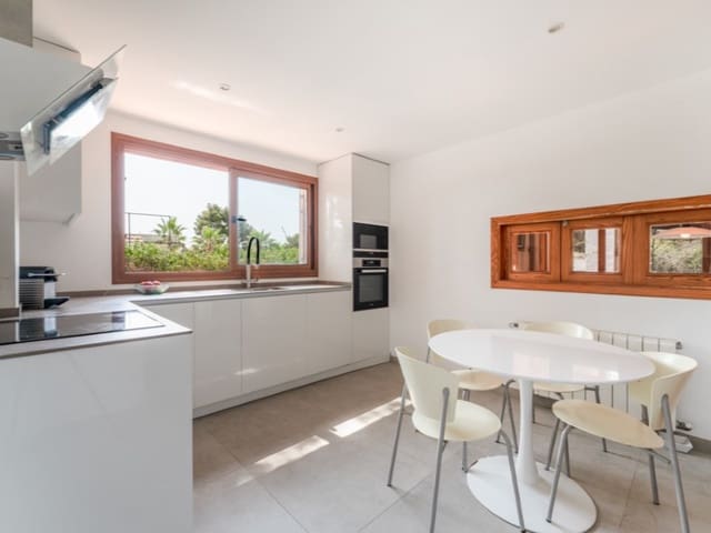 4 camera da letto Villa in vendita in Santa Ponsa, Calvià con piscina garage - 1.950.000 € (Rif: 9078296)