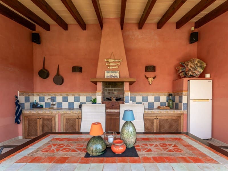 3 soveværelse Finca/Landehus til salg i Porreres med swimmingpool garage - € 4.800.000 (Ref: 9091954)