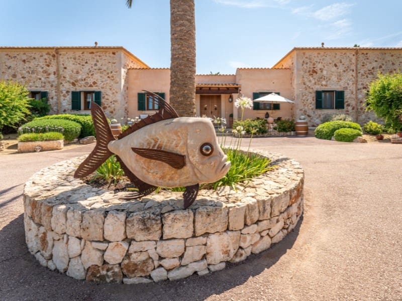 3 soveværelse Finca/Landehus til salg i Porreres med swimmingpool garage - € 4.800.000 (Ref: 9091954)