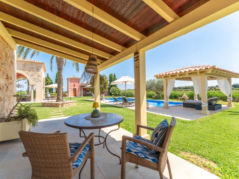 3 soveværelse Finca/Landehus til salg i Porreres med swimmingpool garage - € 4.800.000 (Ref: 9091954)