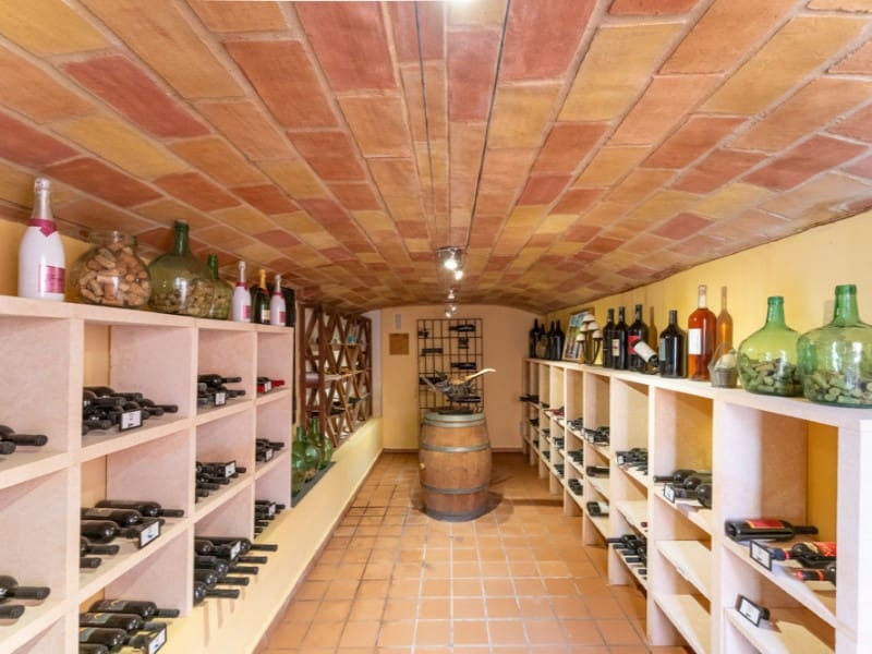 3 soveværelse Finca/Landehus til salg i Porreres med swimmingpool garage - € 4.800.000 (Ref: 9091954)