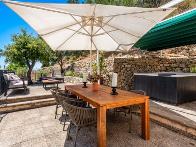 3 soveværelse Villa til salg i Galilea, Puigpunyent med garage - € 980.000 (Ref: 9099378)