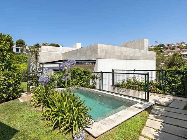 3 soveværelse Villa til salg i Cala Vinyes / Cala Vinyas / Cala Viñas, Calvià med swimmingpool garage - € 1.390.000 (Ref: 9103377)