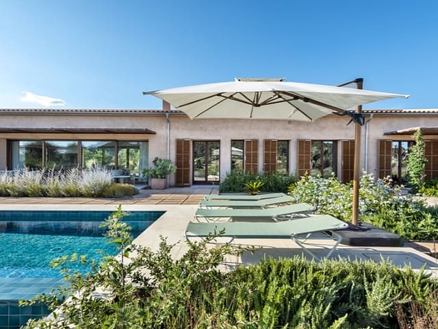 4 soveværelse Finca/Landehus til salg i Llucmajor med swimmingpool garage - € 3.900.000 (Ref: 9106928)