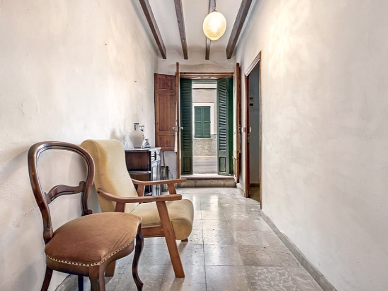 3 soveværelse Villa til salg i Alaro med garage - € 395.000 (Ref: 9109029)