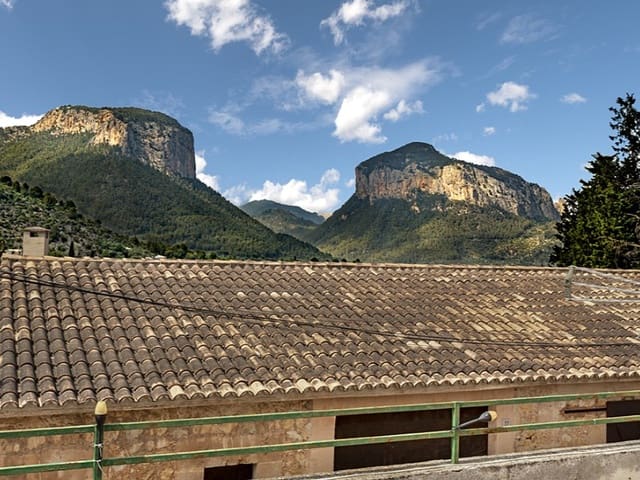 3 Zimmer Villa zu verkaufen in Alaró mit Garage - 395.000 € (Ref: 9109029)
