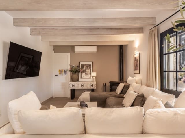 8 sypialnia Finka/Dom wiejski na sprzedaż w Binissalem z basenem - 3 900 000 € (Ref: 9137277)