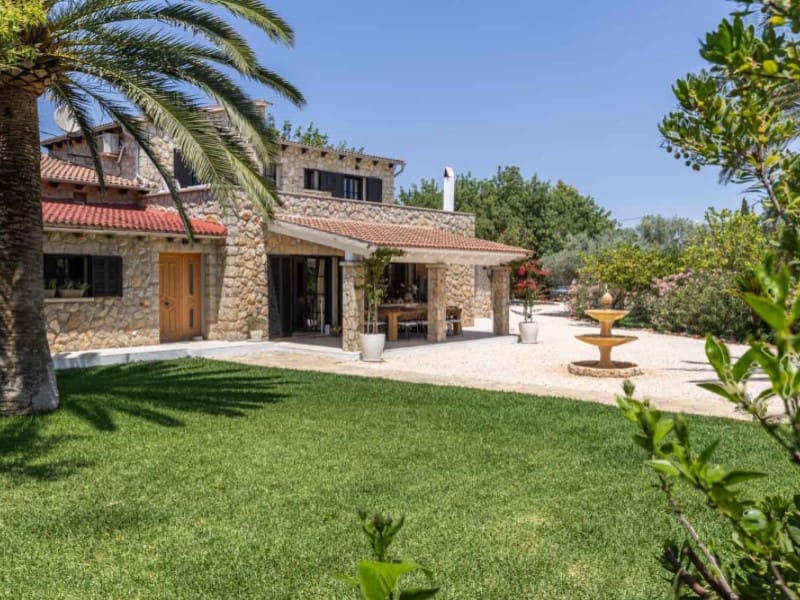 8 soveværelse Finca/Landehus til salg i Binissalem med swimmingpool - € 3.900.000 (Ref: 9137277)