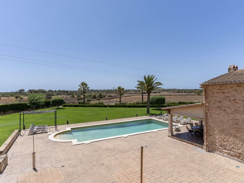 4 soveværelse Finca/Landehus til salg i Santanyi med swimmingpool garage - € 3.750.000 (Ref: 9141719)