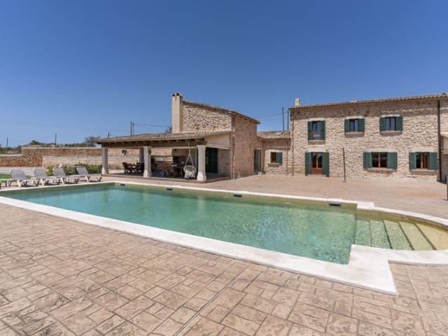 4 bedroom Finca/Country House for sale in Santanyí with pool garage - € 3,750,000 (Ref: 9141719)