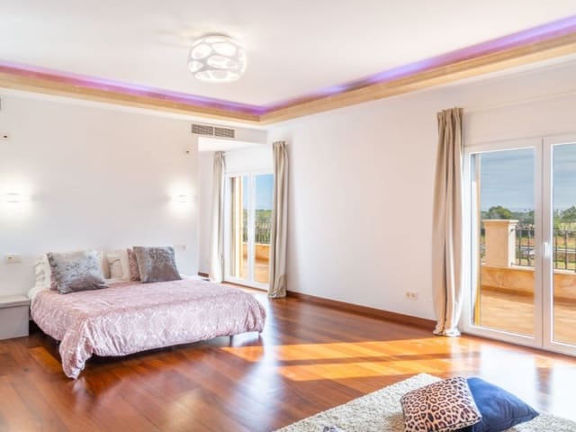 4 chambre Finca/Maison de Campagne à vendre à Llucmajor avec piscine garage - 3 500 000 € (Ref: 9154366)