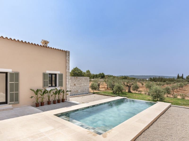 5 soveværelse Finca/Landehus til salg i Santa Maria del Cami med swimmingpool garage - € 4.100.000 (Ref: 9169854)