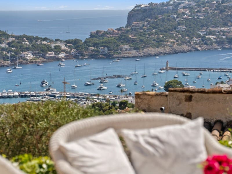 4 sypialnia Willa na sprzedaż w Puerto de Andratx z basenem garażem - 3 900 000 € (Ref: 9176794)