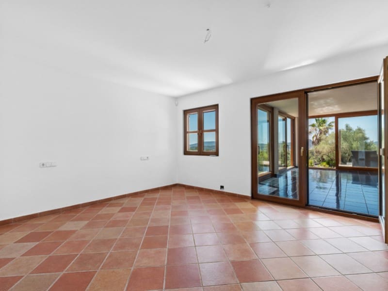 4 bedroom Finca/Country House for sale in Sineu with pool garage - € 1,190,000 (Ref: 9185591)