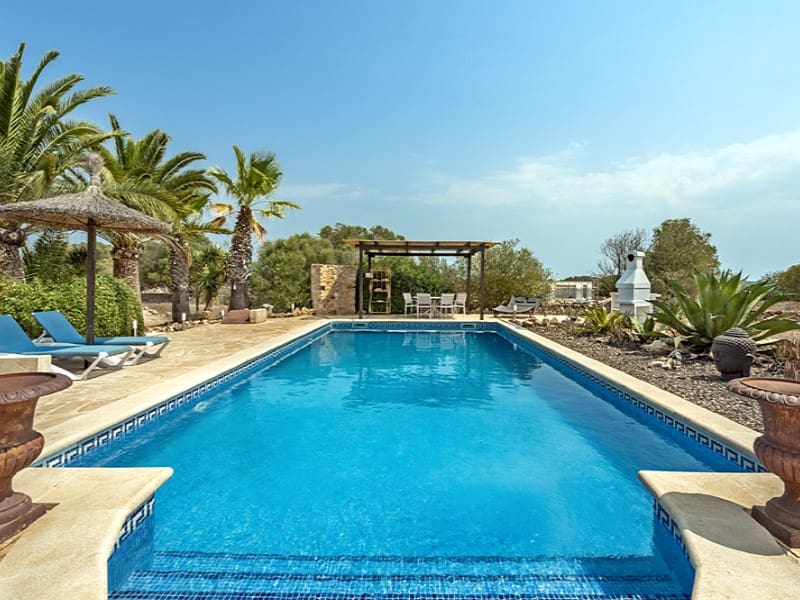 3 soveværelse Finca/Landehus til salg i Santanyi med swimmingpool - € 1.975.000 (Ref: 9185592)