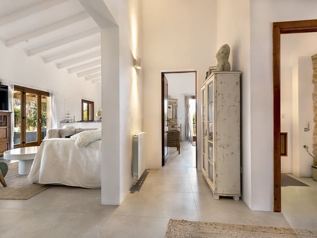 3 chambre Finca/Maison de Campagne à vendre à Santanyí avec piscine - 1 975 000 € (Ref: 9185592)