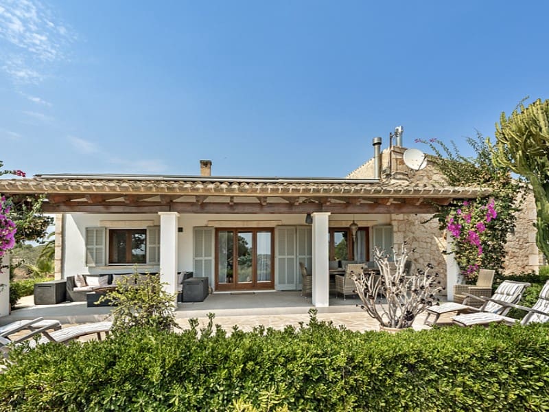 3 soveværelse Finca/Landehus til salg i Santanyi med swimmingpool - € 1.975.000 (Ref: 9185592)