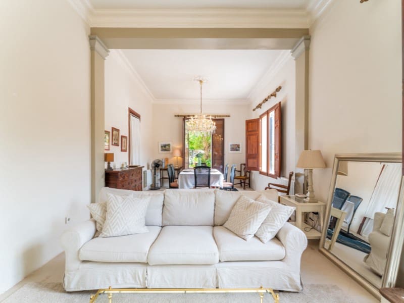 9 soveværelse Villa til salg i Sant Joan med swimmingpool garage - € 2.150.000 (Ref: 9199711)