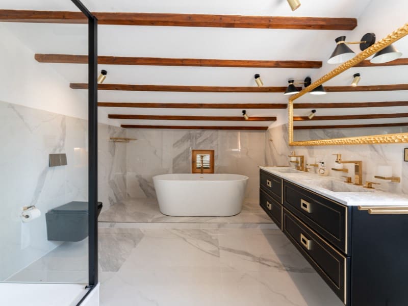 9 soveværelse Villa til salg i Sant Joan med swimmingpool garage - € 2.150.000 (Ref: 9199711)