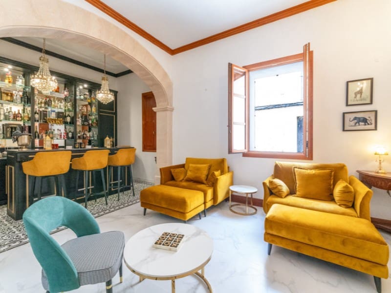 9 soveværelse Villa til salg i Sant Joan med swimmingpool garage - € 2.150.000 (Ref: 9199711)